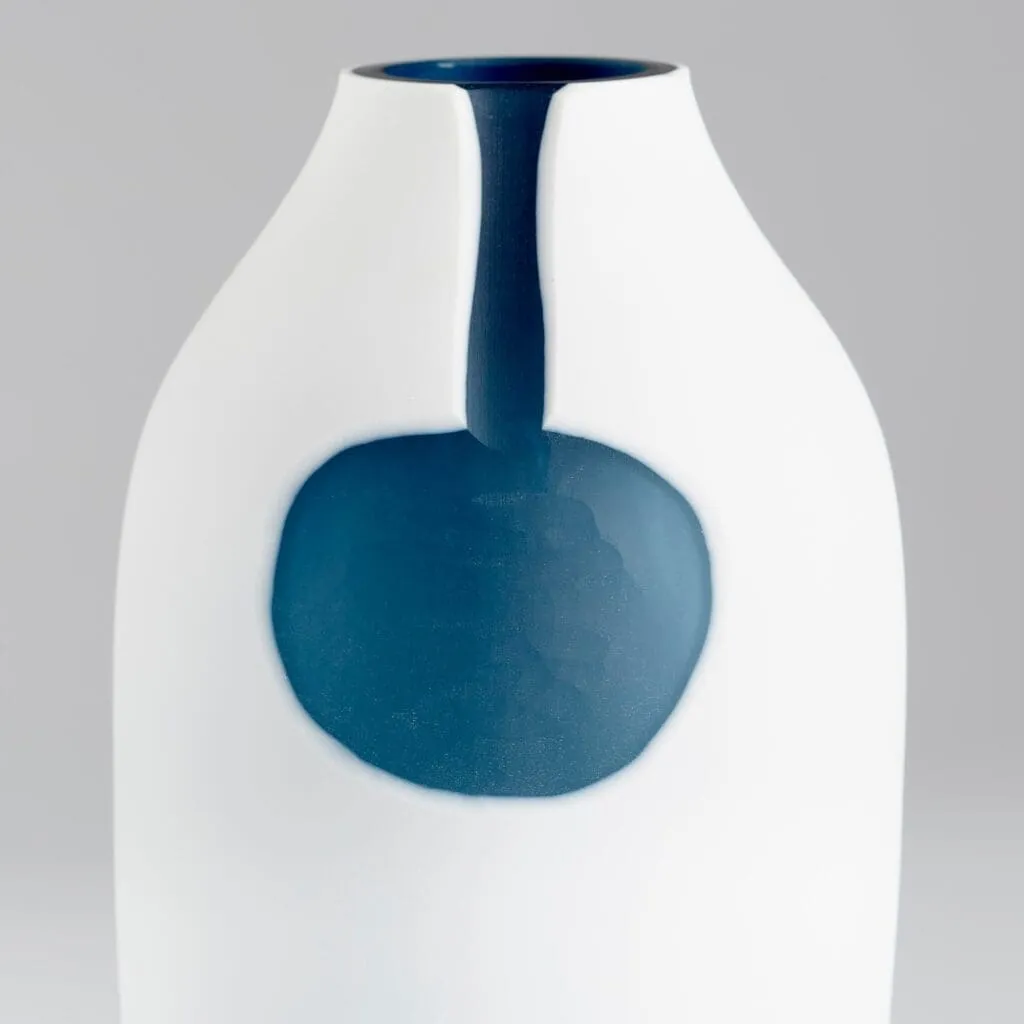 Cyan Design 11109 Oracle Vase - Blue And White - Large