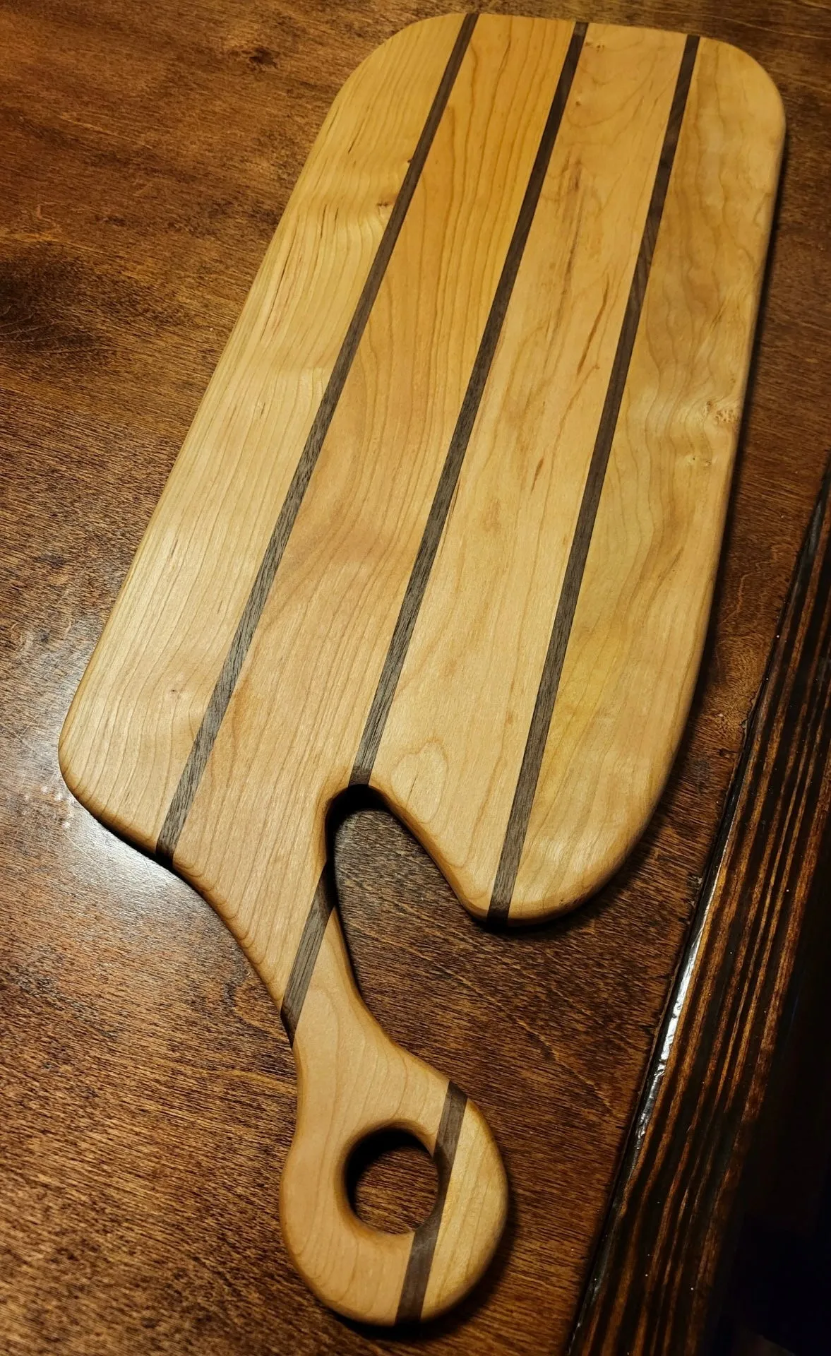 Honey Bee Woodcraft Medium Cutting Boards