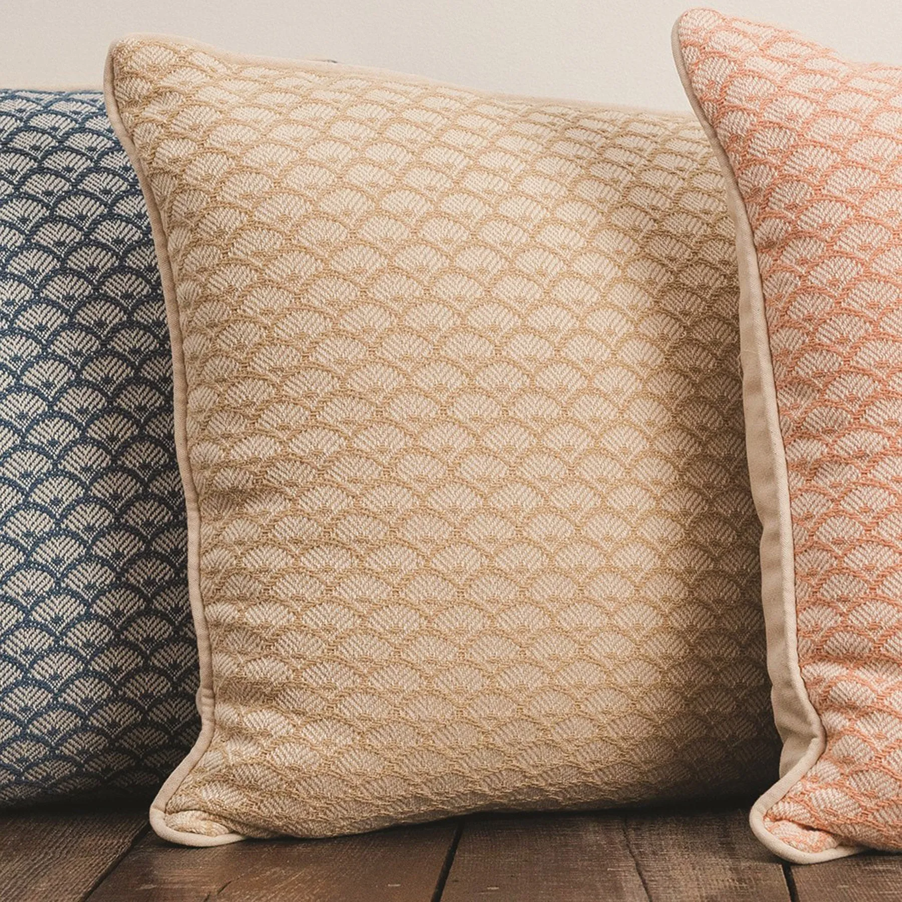 Scalloped Woven Cotton Pillows|3 Color Patterns