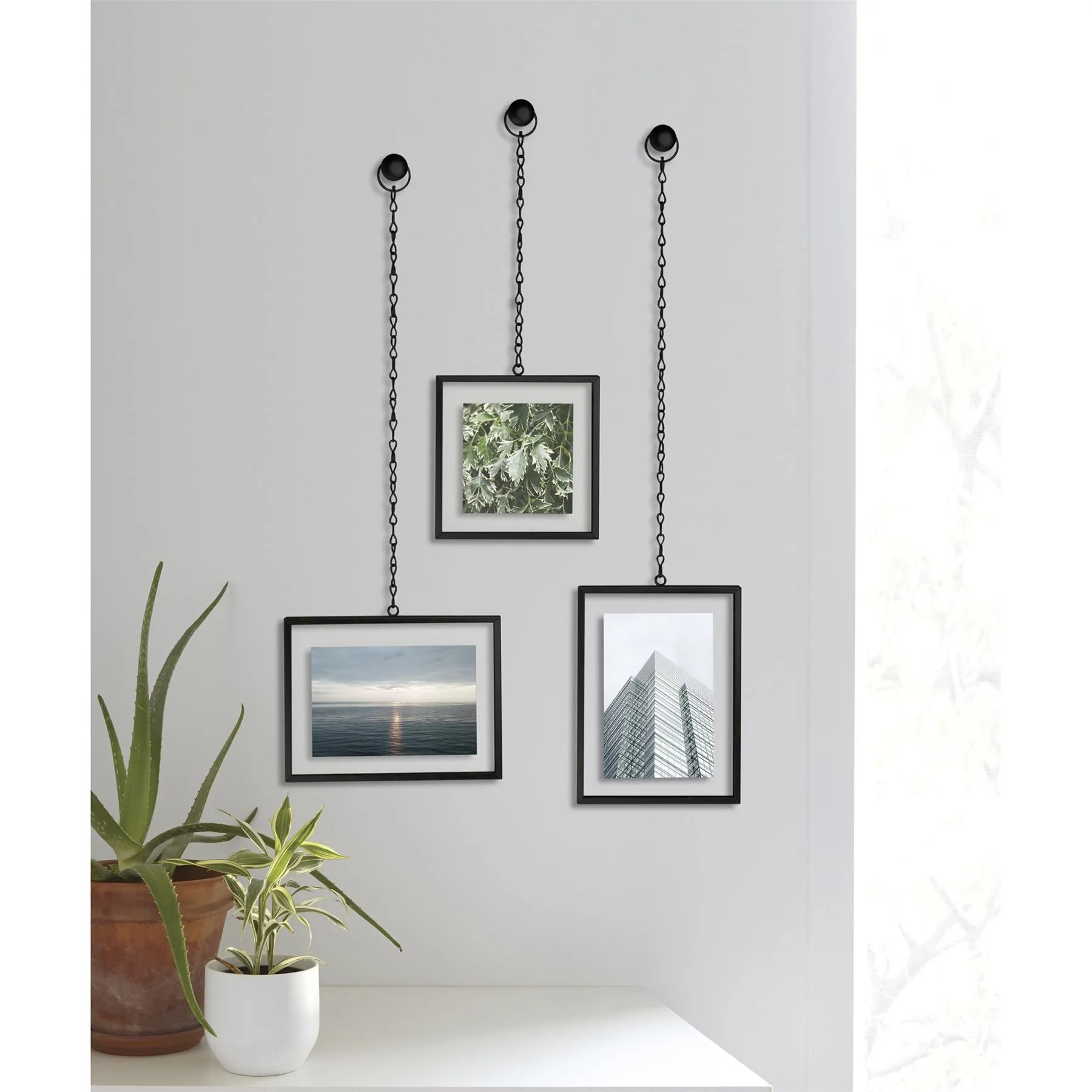 Umbra Fotochain Hanging Photo Frame Set